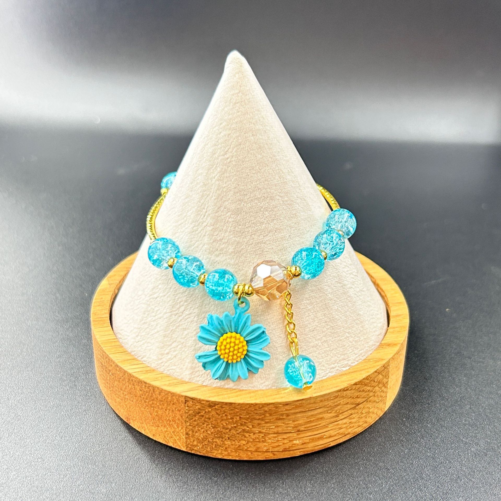 팔꿈치 데이지 블루