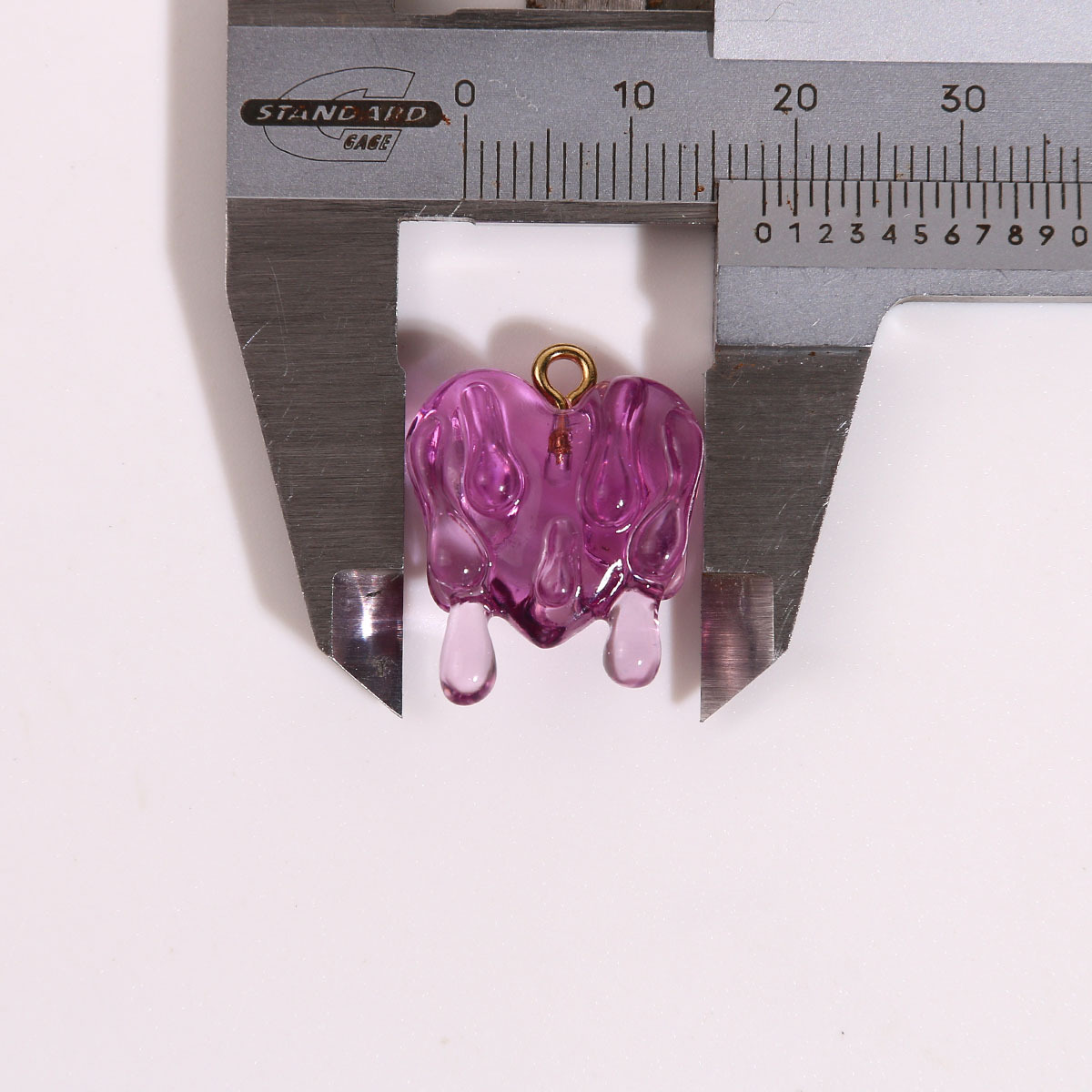 4g Weight Pendant Jewelry Making Type 18mm Jewelry Making Size DIY Jewelry Accessories Classification 1 Piece Quantity Resin Material Heart Shape Pattern Irregular, Stoving Varnish Design Casual, Elegant, Streetwear Style 1 Piece 18mm Resin Heart Shape Pendant 3