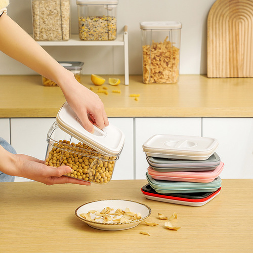 New square sealed can with spoon pet cat food moisture-proof storage can grain fresh storage milk powder can