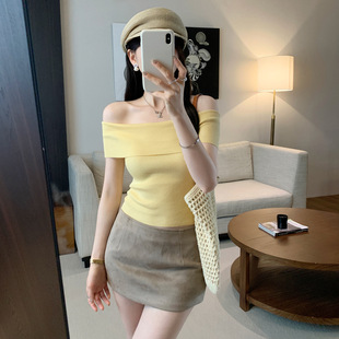 �W؛���ؽ^���Sɫһ�ּ����ᘿ���Ů2025�ļ��¿���|¶��С����