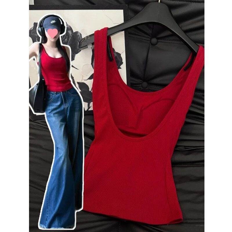 Red Backless Camisole for Women, Summer Outerwear, American-Style Beautiful Back Bra, Integrated Top with Chest Pads to Cover Side Breasts Red Backless Camisole for Women, Summer Outerwear, American-Style Beautiful Back Bra, Integrated Top with Chest Pads to Cover Side Breasts