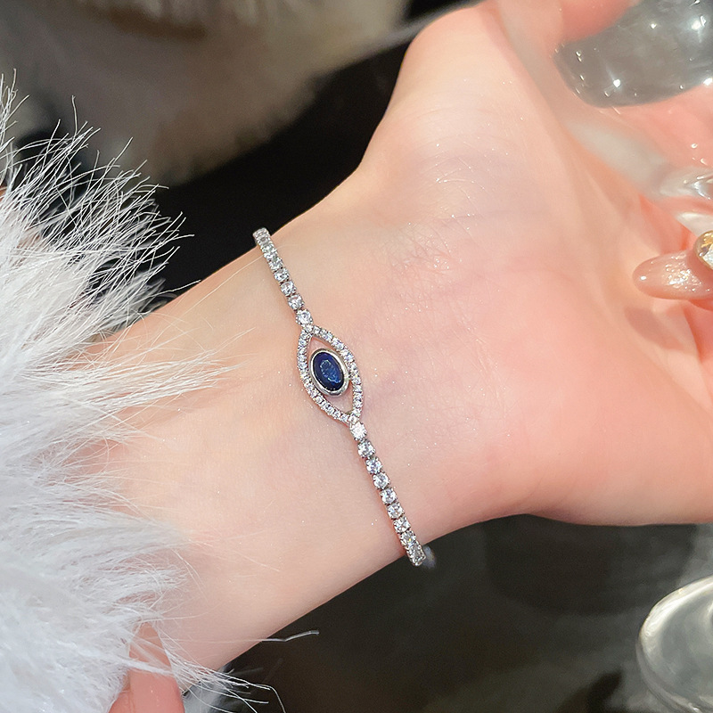 Pulsera de letras de ácido acético de circón Moda exquisita pulsera de viento frío ligero lujo temperamento de alta gama al por mayor