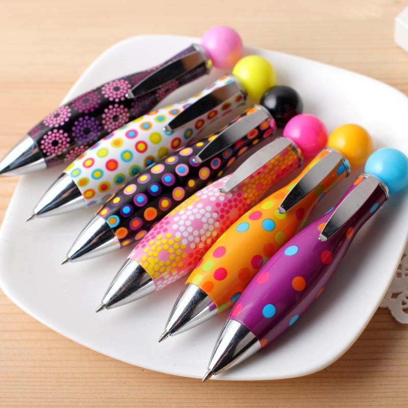 Bolígrafo gordo torcido corto del Boliche al por mayor bolígrafo del regalo del estudiante de la escuela primaria