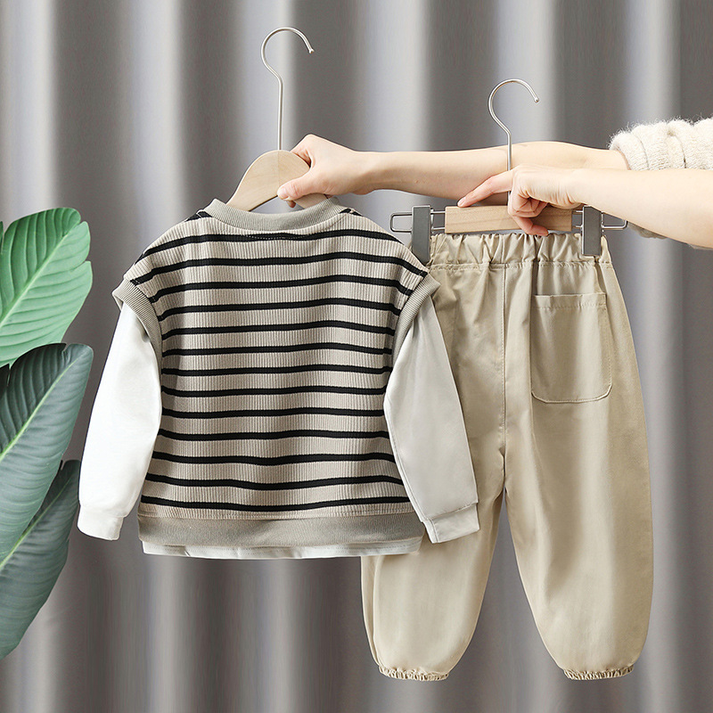 5854 traje de chaleco a rayas para niños 2024 nuevo traje de primavera y otoño estilo occidental bebé casual traje de tres piezas otoño para niños