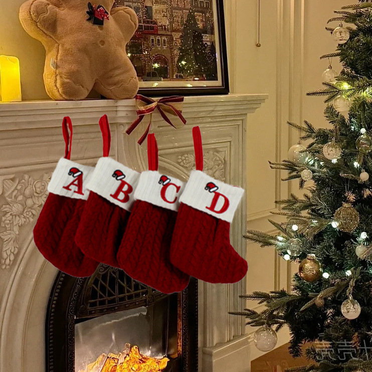 越境新作クリスマス装飾品子供用装飾品赤いニット刺繍文字入りクリスマスソックス飾りshein|undefined