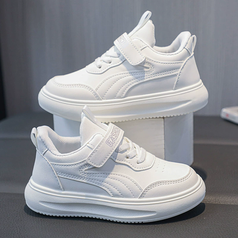 Детская Белая обувь Обувь для мальчиков Весна и осень Новые студенческие туфли для выступлений с мягкой подошвой кроссовки для больших мальчиков