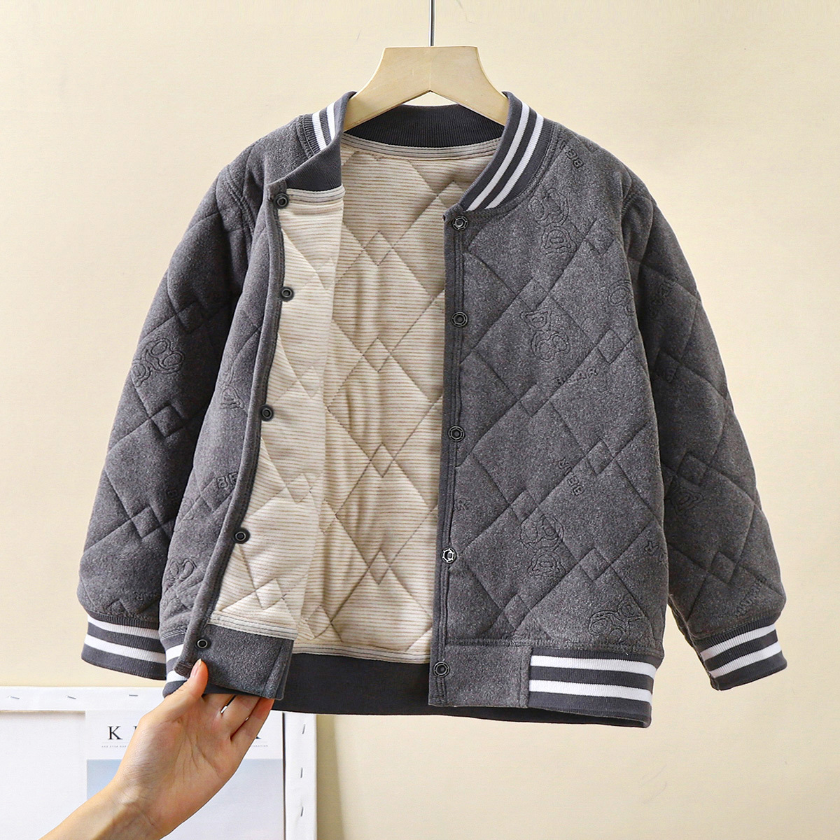 Uniformes escolares artefactos infantiles ropa interior cálida set de terciopelo grueso chaqueta de otoño para niños pantalones de otoño chaqueta cálida de niñas otoño invierno