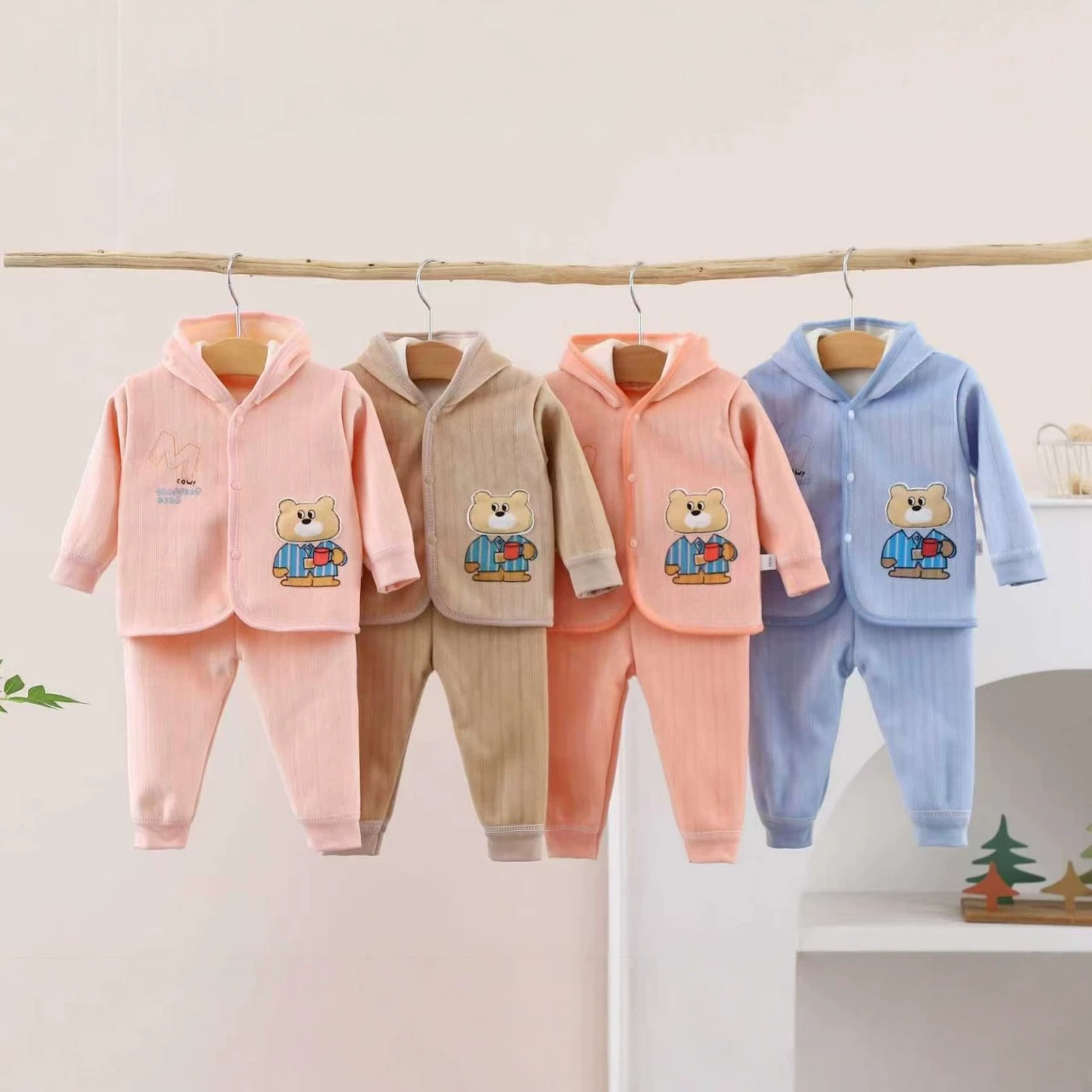Baby calentamiento ropa interior set sin hueso algodón recién nacido tres capas de algodón folded pijamas primavera y otoño abrigo de bebé image 5