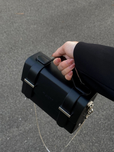 2024 early autumn new niche ins black bag women's versatile small variance shoulder bag crossbody bag Cambridge bag