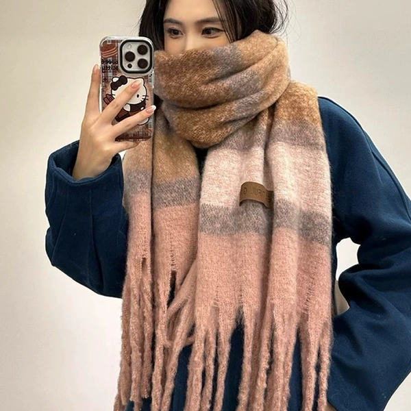 Mohair Forest Pink Coffee