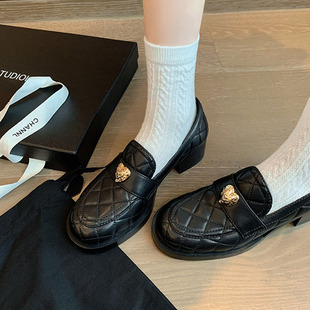 A large number of in stock grape mom soft glutinous sheepskin rhombic slip-on thick heel platform single-layer shoes lazy loafers for women