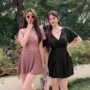 显瘦聚拢连体大码泳衣