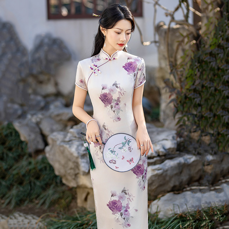 國風中式媽媽裝改良旗袍2025新款年輕款女復古修身短袖夏季中長款