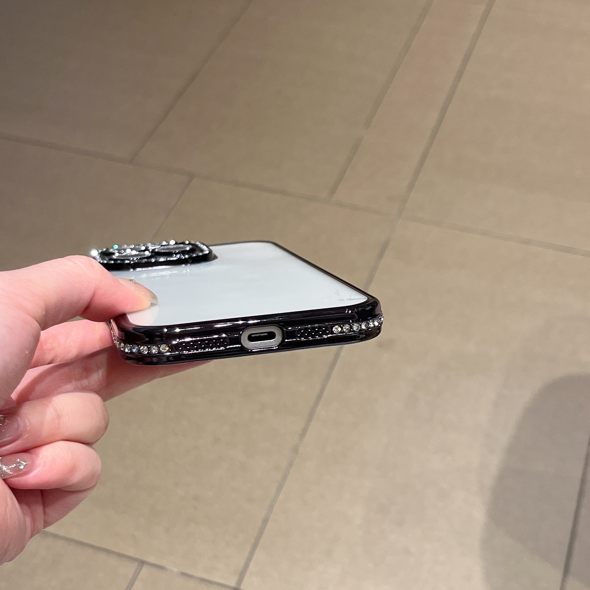 6863E116-9A57-4D44-911F-BB592F