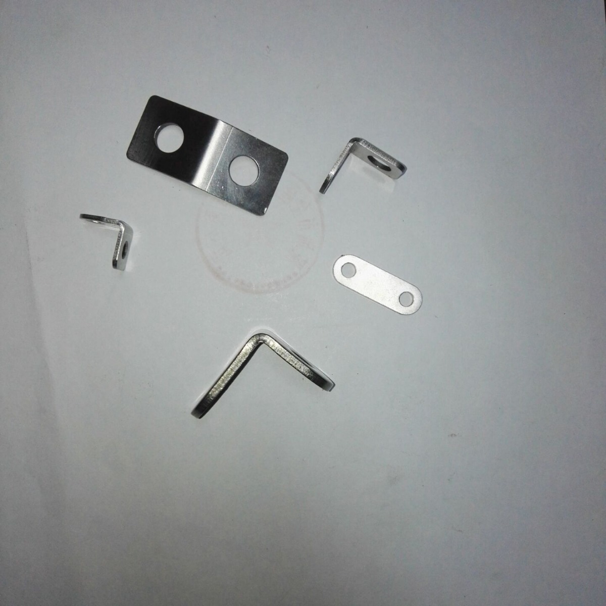 冲压不锈钢304穿线角码直角T型机研磨光亮不割手