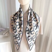 �����´�����z��ë�`�Խ�ϵ���b�С���`�Ӻ��s�p�ݵ��{�ô�z��