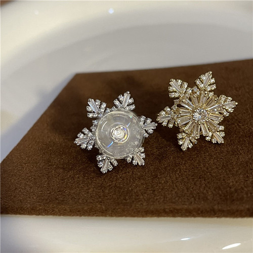 Snowflake ring comes and goes, rotates, light luxury crystal, high-end, exaggerated, niche, fashionable and personalized index finger ring for women