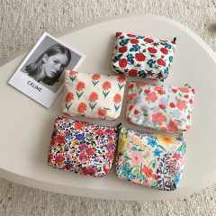 3432 Retro Fashion Flower Cosmetic Bag Feminine Large Capacity Zipper Storage Organizer Bag Clutch