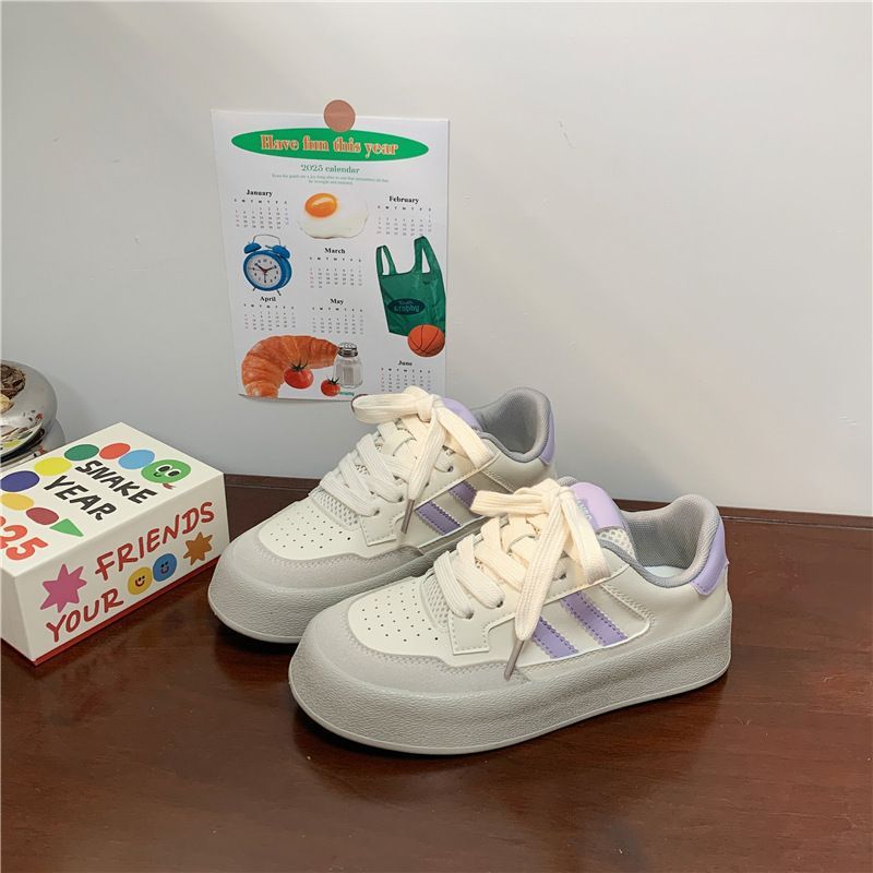 Zapatos de skate para mujeres 2025 nuevos zapatos de nicho originales, zapatos universales para estudiantes, zapatos de entrenamiento blanco pequeño, zapatos de mujer