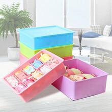 内衣收纳盒塑料多功能储物带格家用内裤袜子文胸盒整理盒厂家直销