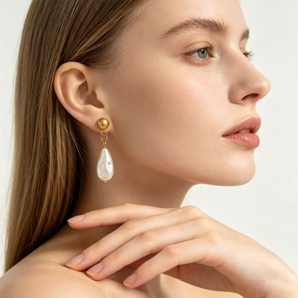 Diseño único retro nicho de alta sensación pendientes de acero inoxidable flores animales pendientes irregulares joyas de lujo ligero