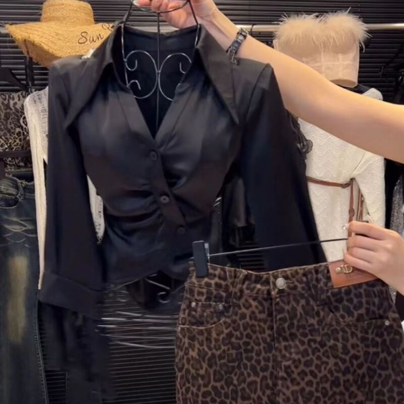 Elegant Lace Patchwork Turn-Down Collar Long-Sleeve Shirt for Women, 2024 Autumn New Style, High-End Waist-Cinching Shirt, Stylish for Work