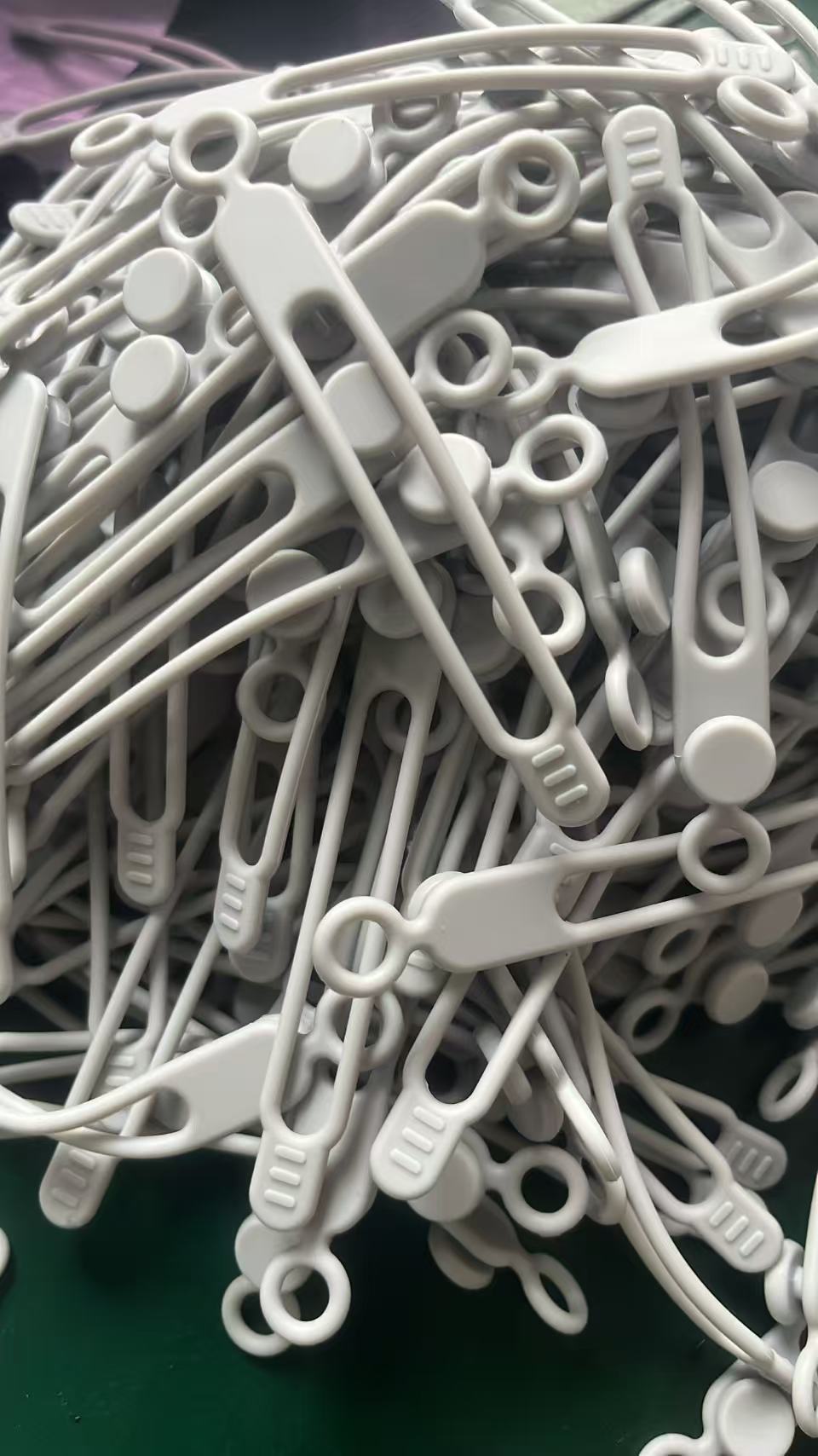 Brida Organizadora de Cables de Silicona Multifuncional para Cables y Auriculares