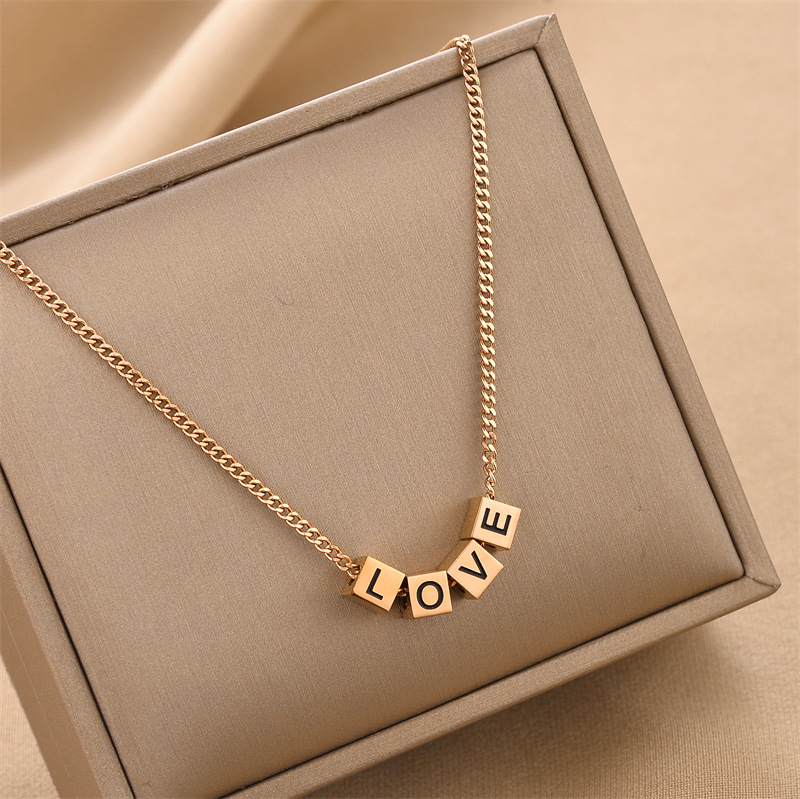 Simple Style Letter Titanium Steel Necklace 1 Piece display picture 4