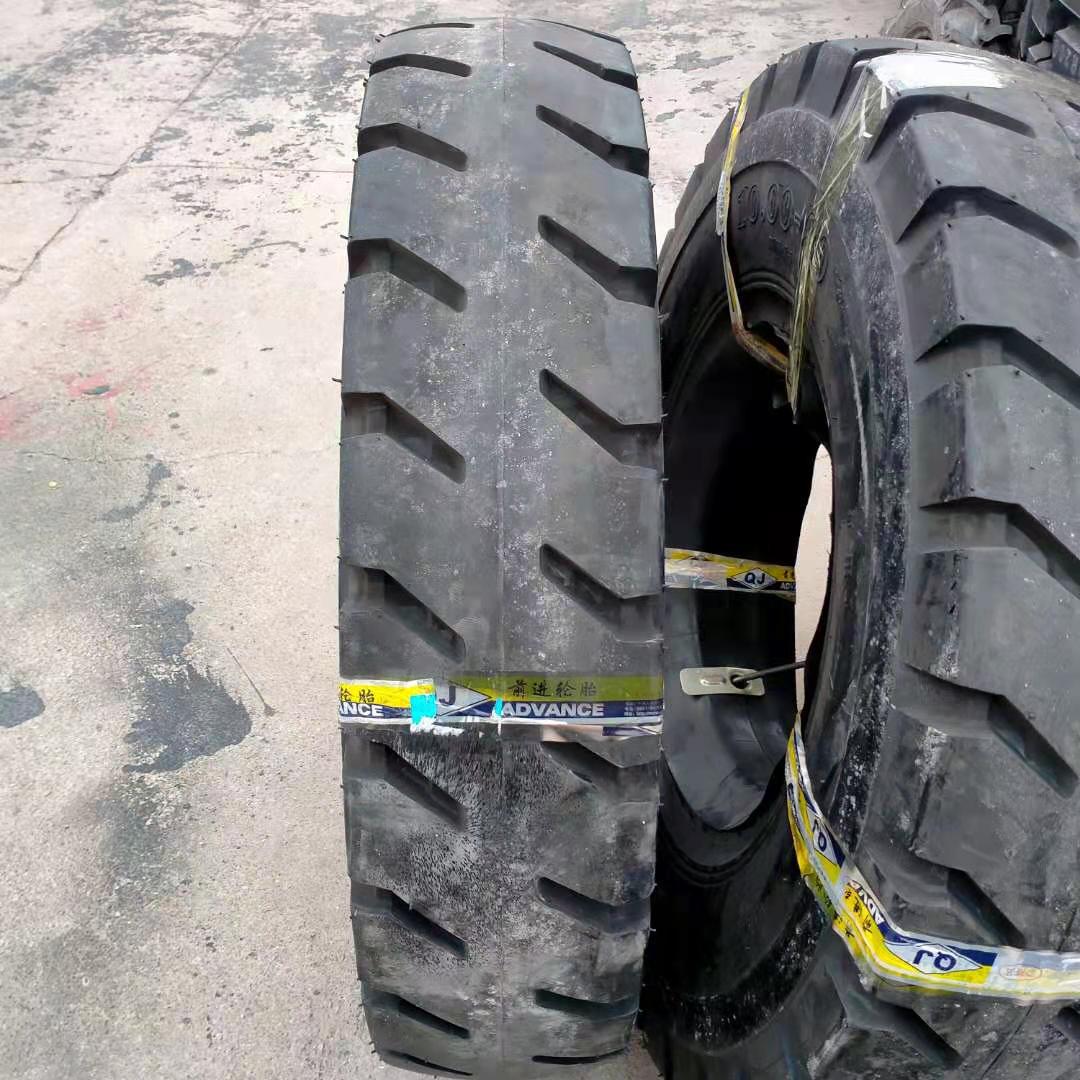 羊角花纹 10.00-20货车 轻卡轮胎  1000-20 加厚