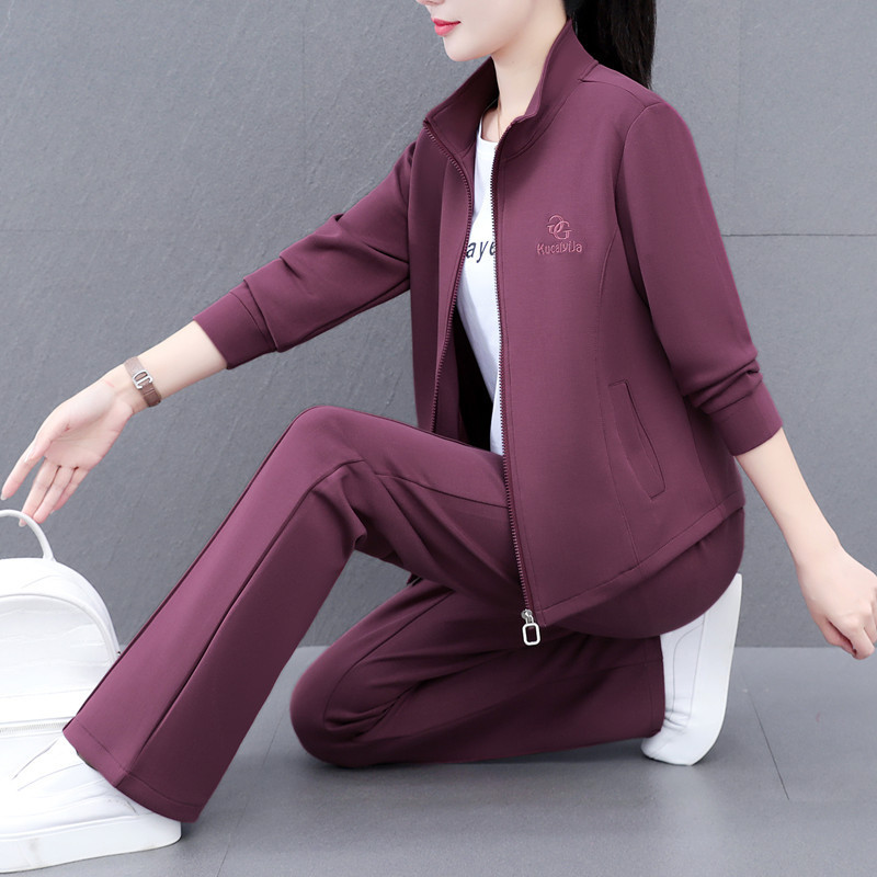 Sportswear Suit for Women in Spring and Autum, Middle-Aged Mother's Style Sweatshirt, Loose Running Casual Fashion Three-Piece Set Sportswear Suit for Women in Spring and Autum, Middle-Aged Mother's Style Sweatshirt, Loose Running Casual Fashion Three-Piece Set