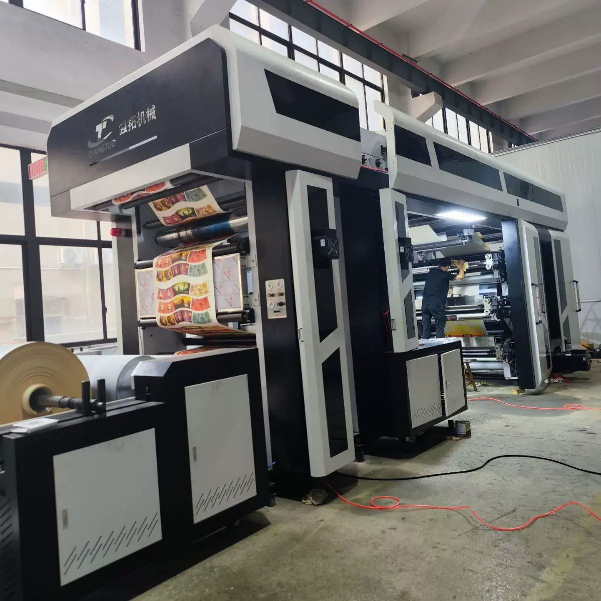 厂家专供塑料软包装彩印机 6色/六色卫星卫星式柔版印刷机制造商