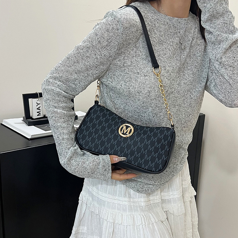 クロスボーダーフレンチレトロ脇の下バッグ女性の新しいレタープリント斜め小さな正方形バッグチェーンショルダーポータブル女性のバッグ|undefined
