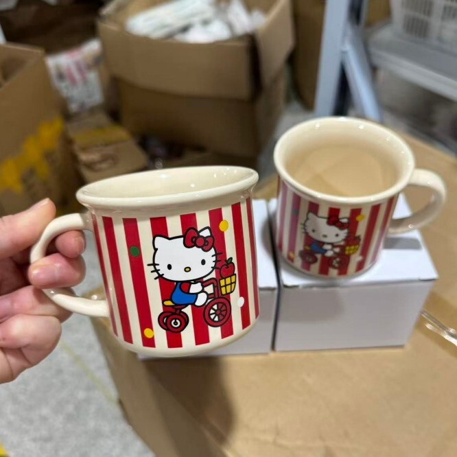 Red Striped Cat Ceramic Mug Hand-Held Mug Large Capacity Water Cup Office Water Cup Souvenir Mug Red Striped Cat Ceramic Mug Hand-Held Mug Large Capacity Water Cup Office Water Cup Souvenir Mug