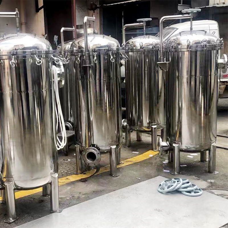 厂家直销：经济型液体布袋式过滤器 高档品质，实在价格，配滤袋
