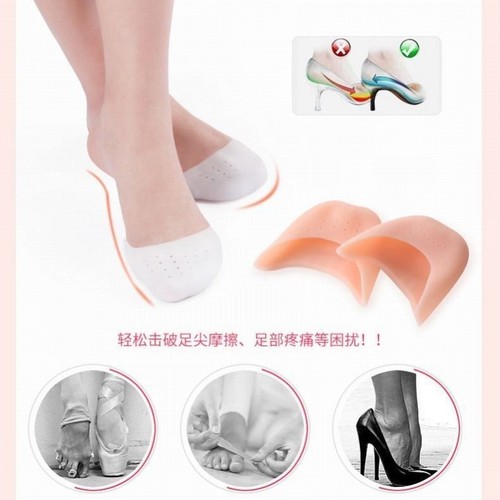 Toe protection sleeve, anti-friction toe cap, silicone toe guard with holes, thick and super soft toe cover