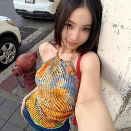 甜辣妹油画印花挂脖吊带小背心女夏季内搭不规则短款露背上衣外穿