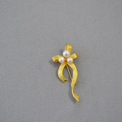 法式復古淡水珍珠飄逸蝴蝶結絲帶造型黃銅鍍金胸針胸花配飾禮物女