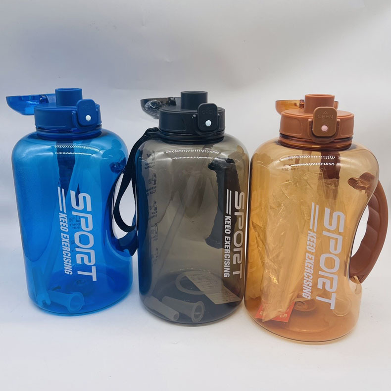 Botella de agua deportiva para hombres Youyun, cubo de fitness para niños, cubo de tonelada, cubo de 2000ml, taza de agua de gran capacidad, taza espacial