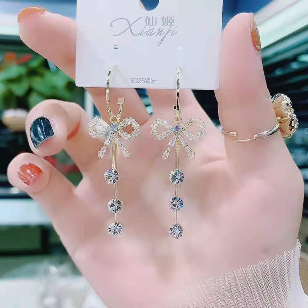 Earrings Classification Korean Style Bow Knot Alloy Plating Rhinestones Pearl Women's Earrings 1 Pair