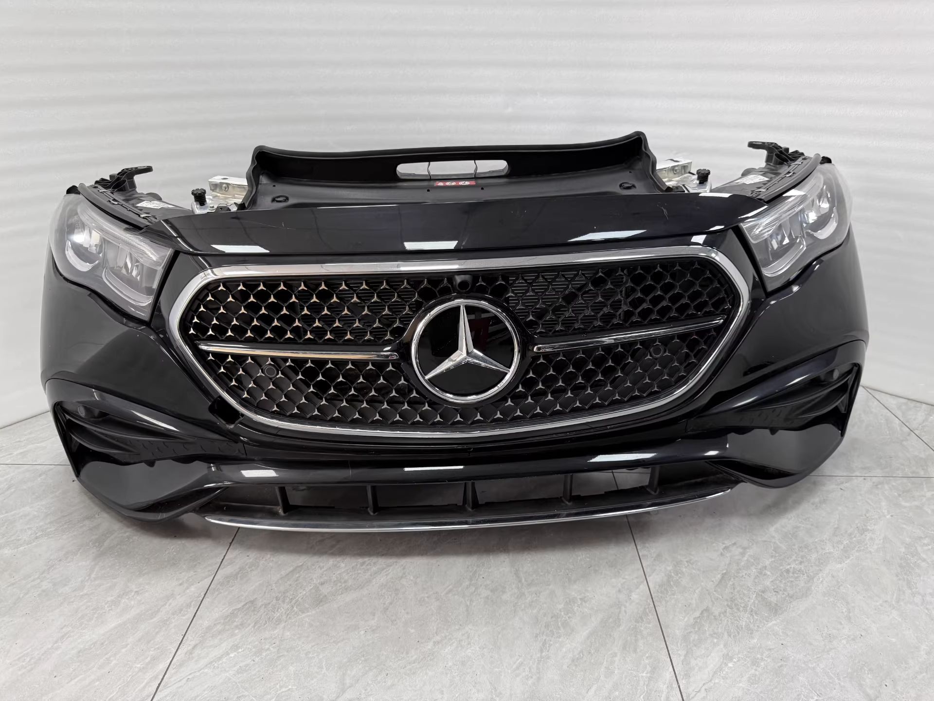Suitable for Mercedes-Benz E-Class E200L E300L E350L W214 Front Bumper Front Bar Front Nose Front Grille