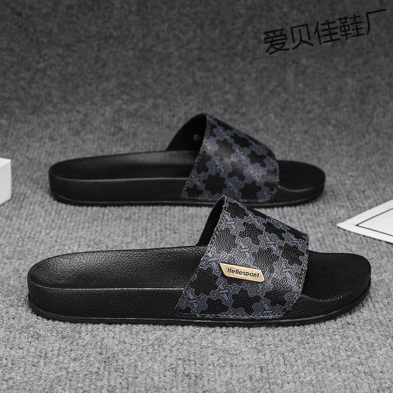 Cross-Border Southeast Asian Sandals 2025 Summer New Slippers Men's Casual Outer Slippers Korean Style Slippers Batch