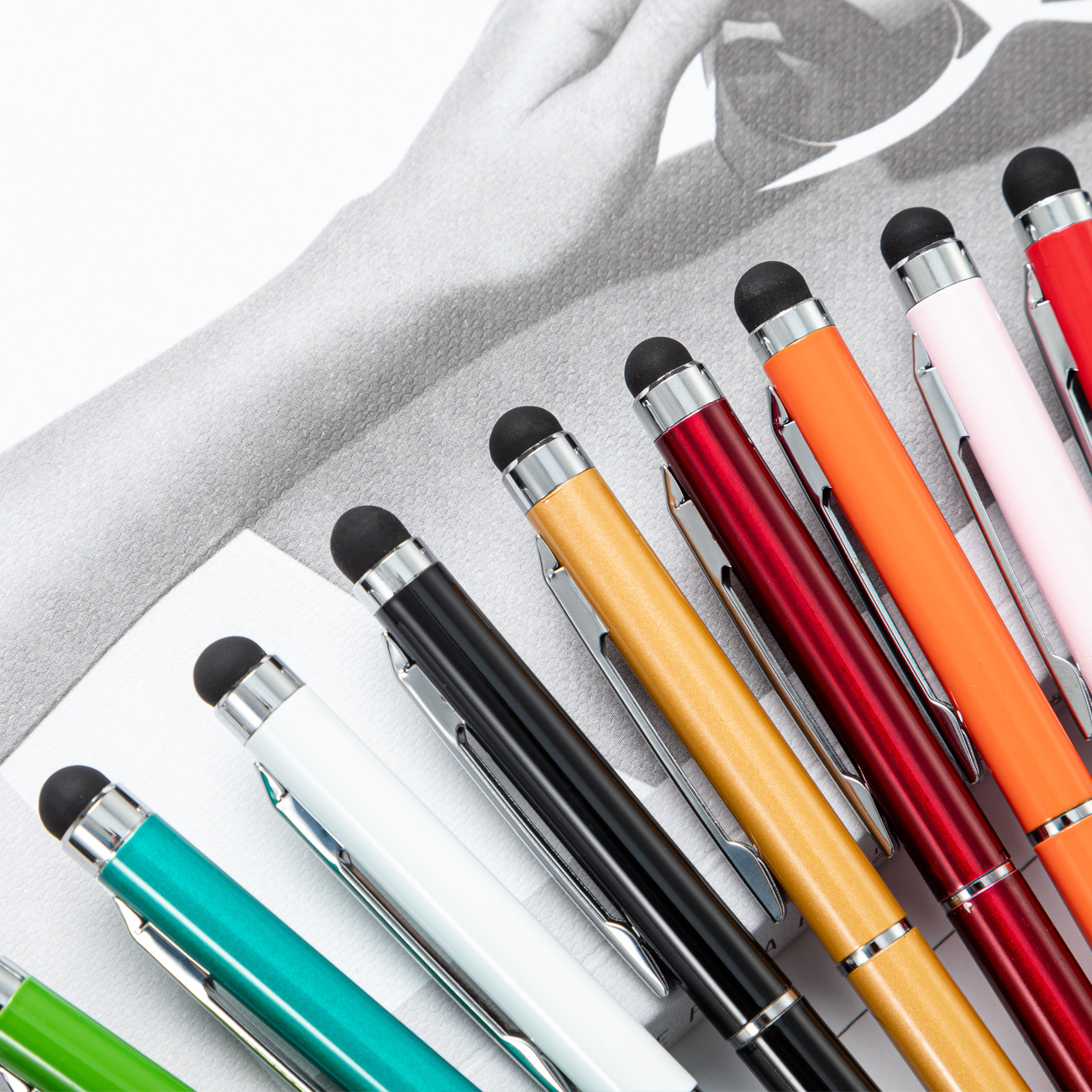 Metal pluma capacitiva varilla de aluminio cabeza de pantalla táctil teléfono móvil táctil bolígrafo de doble propósito regalo táctil pluma al por mayor