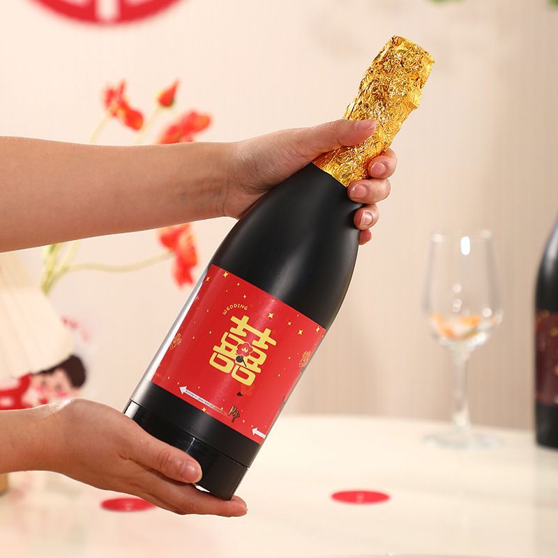 Cañón de Confeti Tipo Botella de Champaña Portátil, Decorativo para Fiestas y Graduaciones image 4