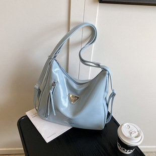 Fashionable retro universal one-shoulder bag, backpack, western style