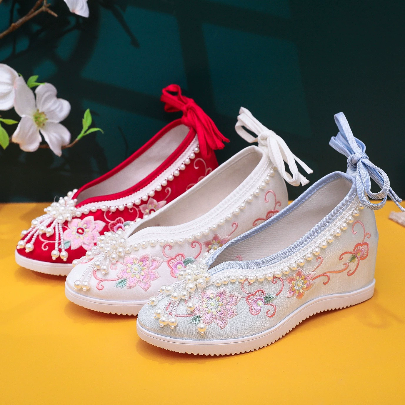 Блестящая Новая китайская обувь для одежды, костюмная обувь, женская обувь с вышивкой в старинном стиле, выставка Свадебная обувь Wo