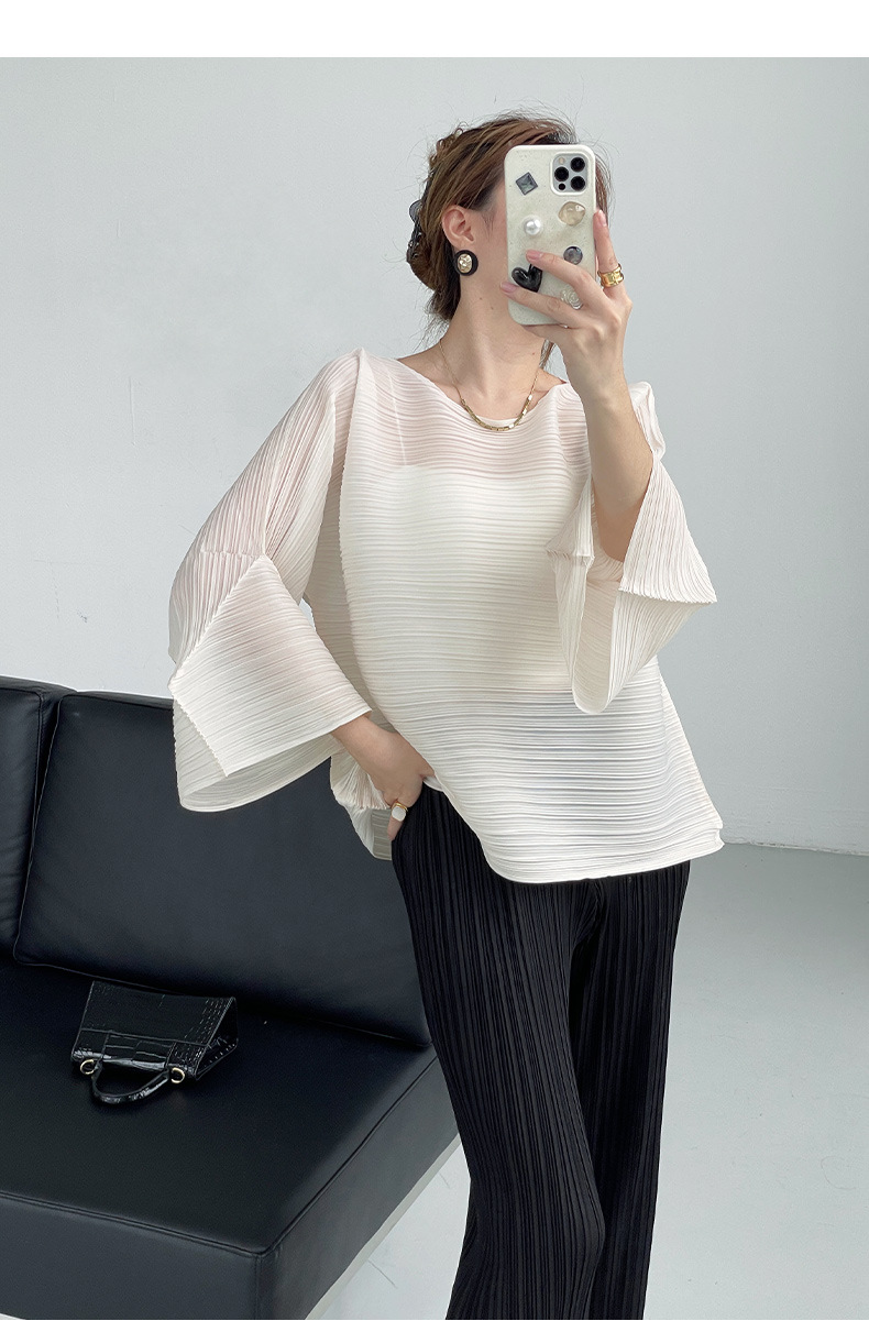 Áo thun nữ dài tay cổ tròn xếp ly giảm béo phong cách Miyake — Màu xanh lam nhạt chi tiết 1