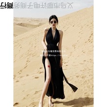 三亚沙漠海边度假沙滩裙小个子露背黑色挂脖吊带连衣裙女夏季长裙