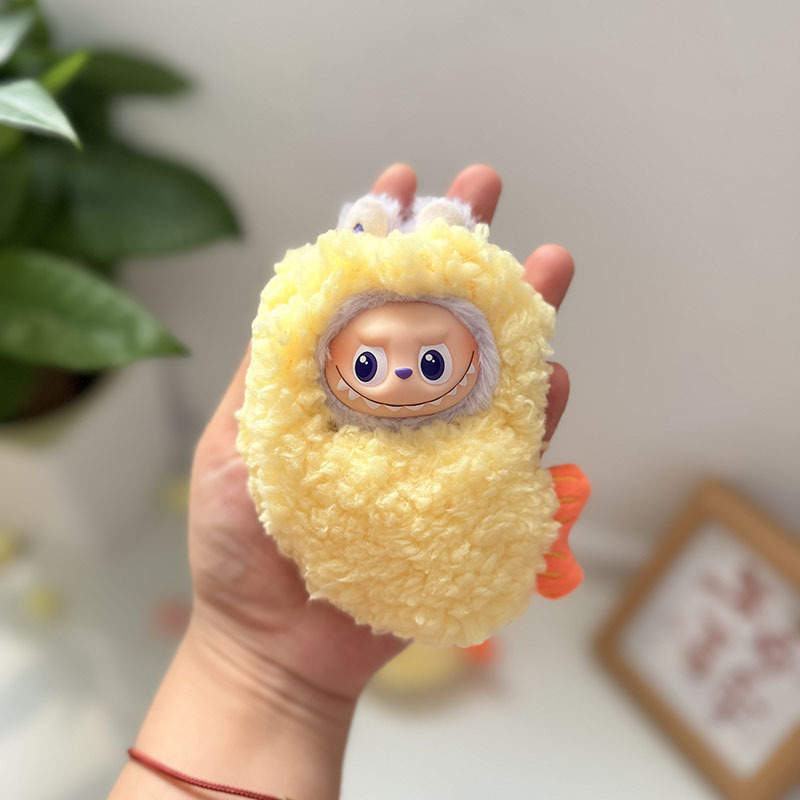 迷你版4.0LABUBU搪胶脸毛绒盲盒玩偶衣服圣诞套装小鼻嘎心底密码|undefined