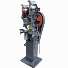 九州大量生产 专业生产高质量 全自动的纽扣机 四合扣机 打扣机