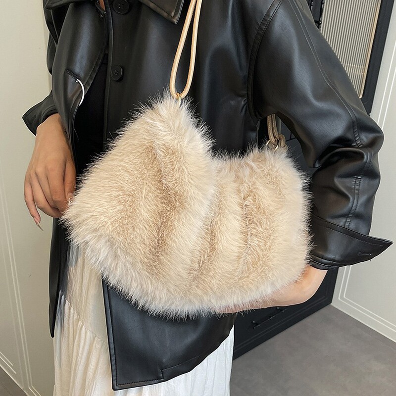 Cross-Border Hobo Stuffed Women's Bag 2025 Autumn and Winter New Trendy Fashion Large Capacity Furry Bag Korean Style Tote Bag Cross-Border Hobo Stuffed Women's Bag 2025 Autumn and Winter New Trendy Fashion Large Capacity Furry Bag Korean Style Tote Bag